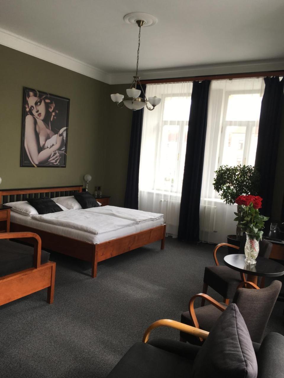 Hotel Havel 리흐노프 나드 크네즈노우 외부 사진